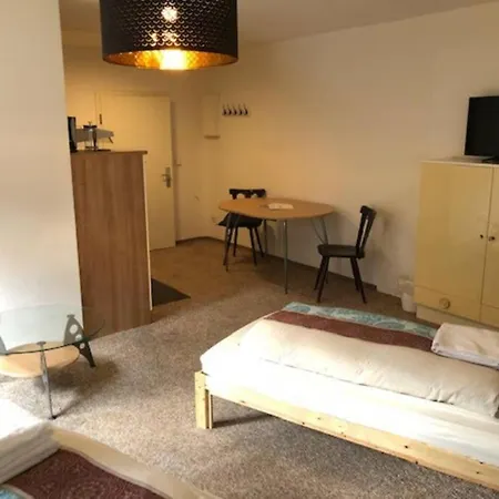 Muehlwegappartment 2 *